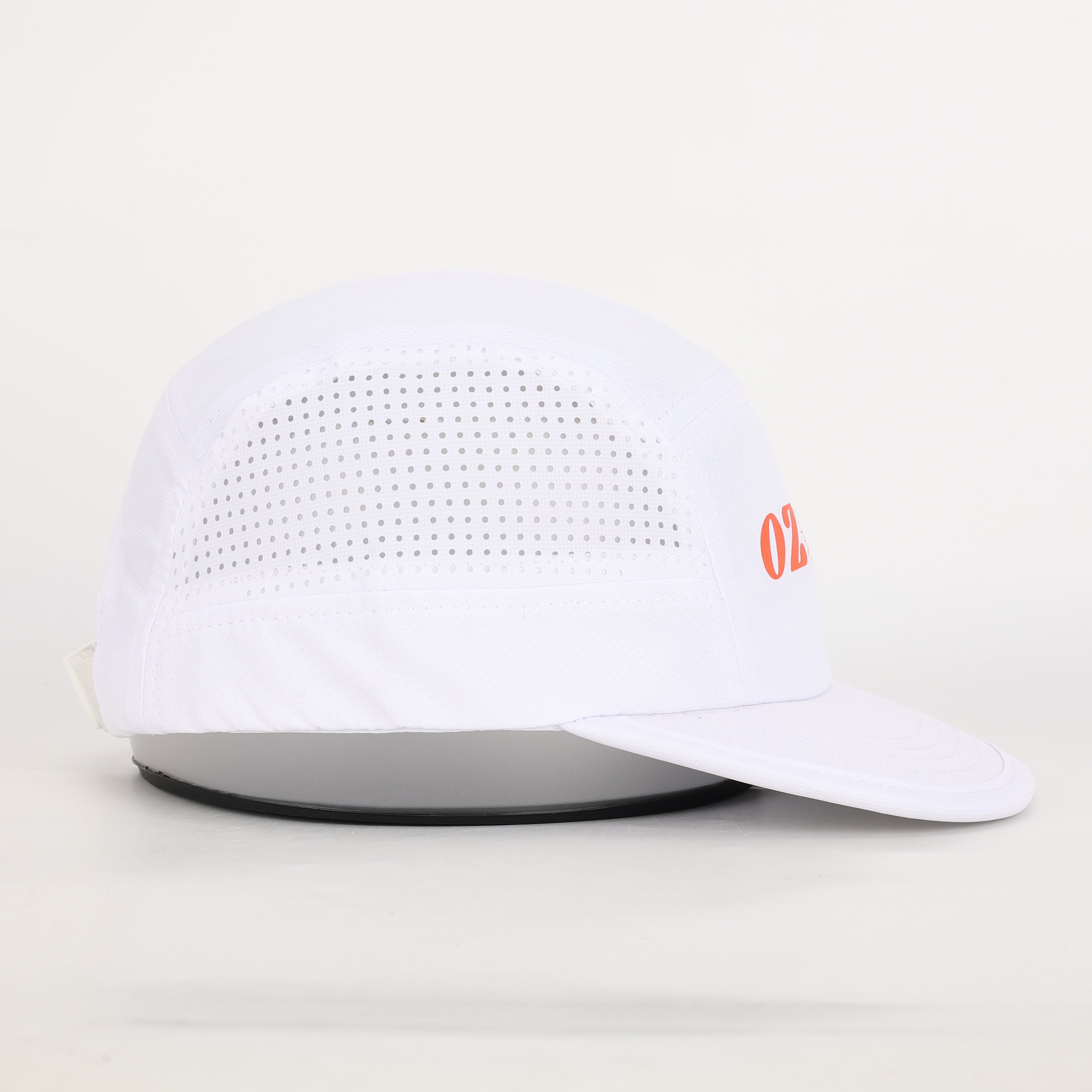 Core Collection | White Cap