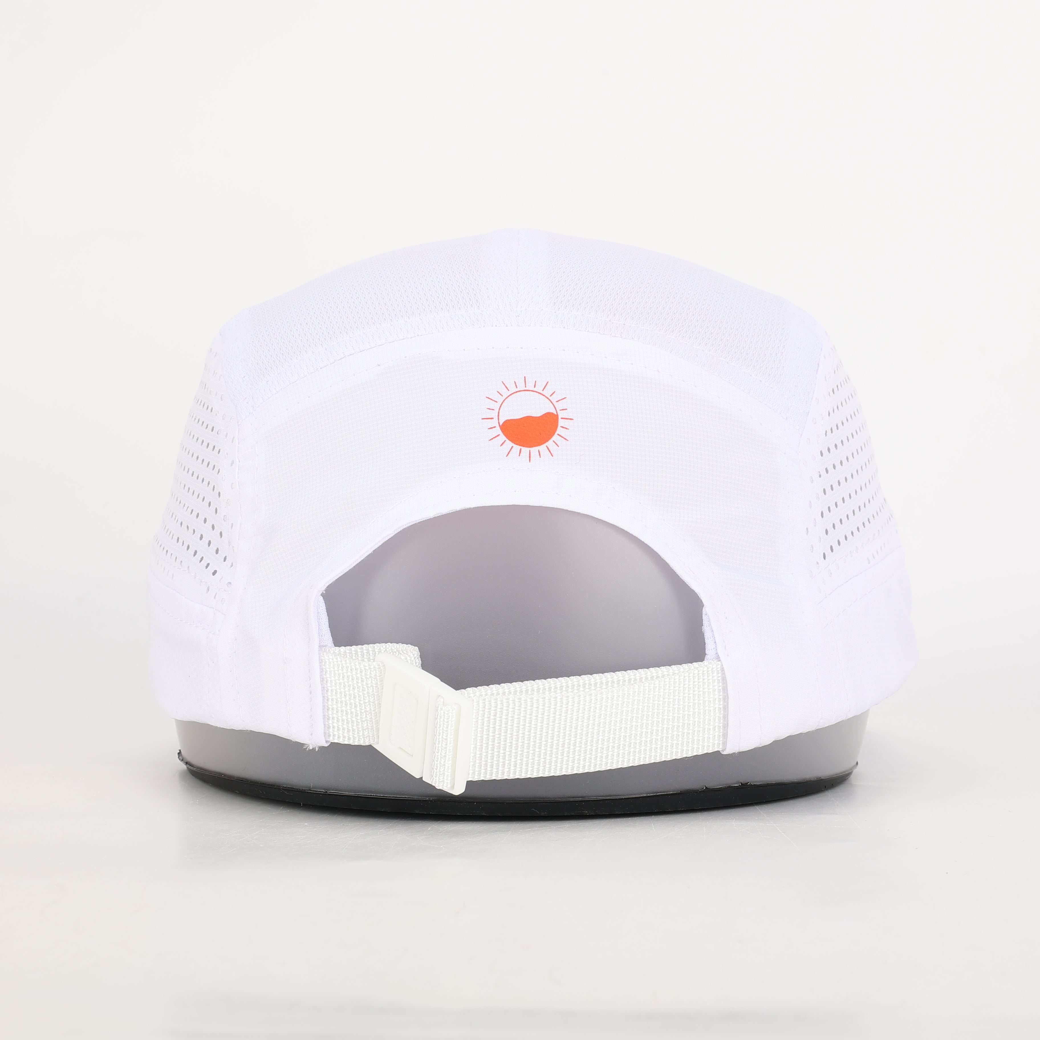 Core Collection | White Cap